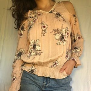 Adorable Flower Top with Shoulder cut outs
